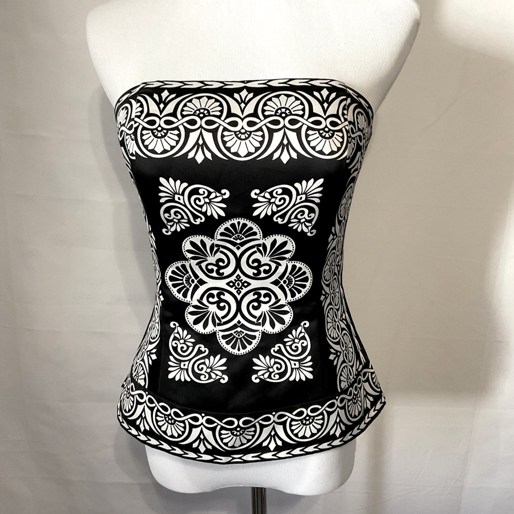 White House Black Market black and white design strapless bustier Size 2